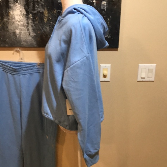 NWT 2 Piece Ease of Motion Cotton Blend Powder Blue Jogger Set-Size Large - Picture 3 of 16